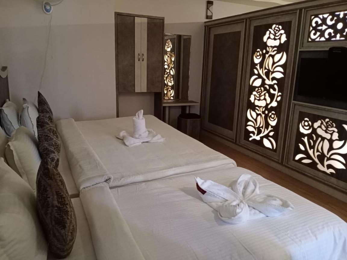 Sri Gnana Vedha Beach Residency Веланканні Екстер'єр фото
