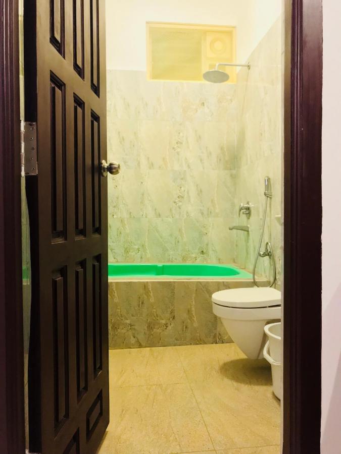 Sri Gnana Vedha Beach Residency Веланканні Екстер'єр фото