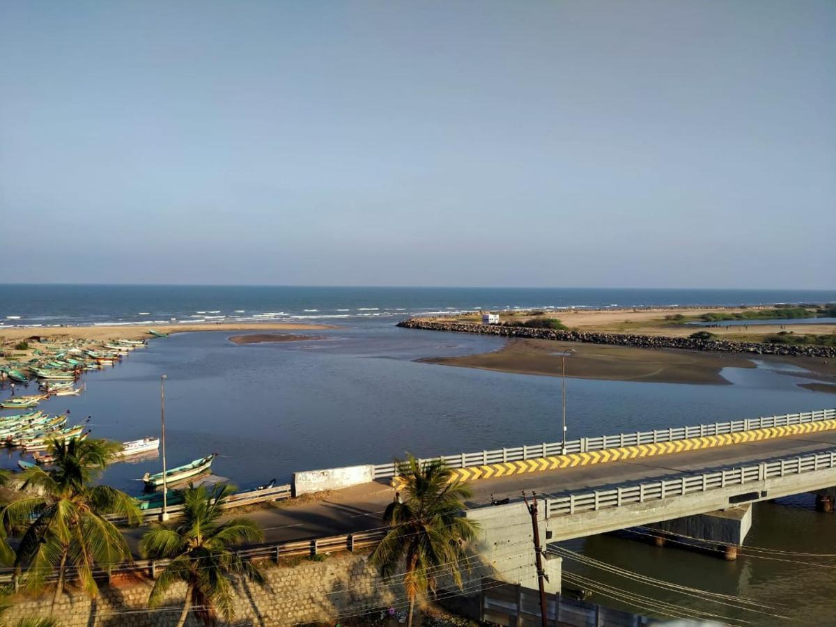 Sri Gnana Vedha Beach Residency Веланканні Екстер'єр фото
